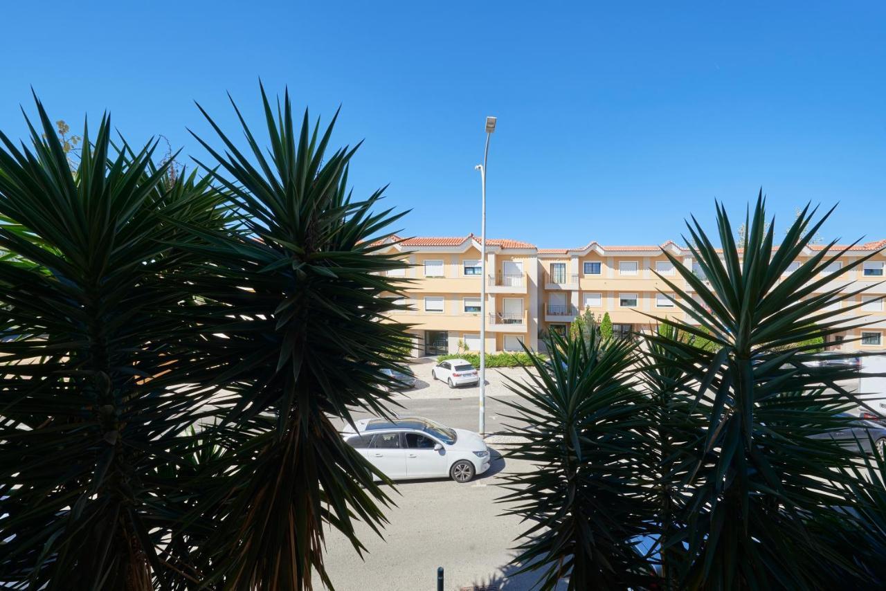 Apartamento Junto Nova&Praia Carcavelos II מראה חיצוני תמונה