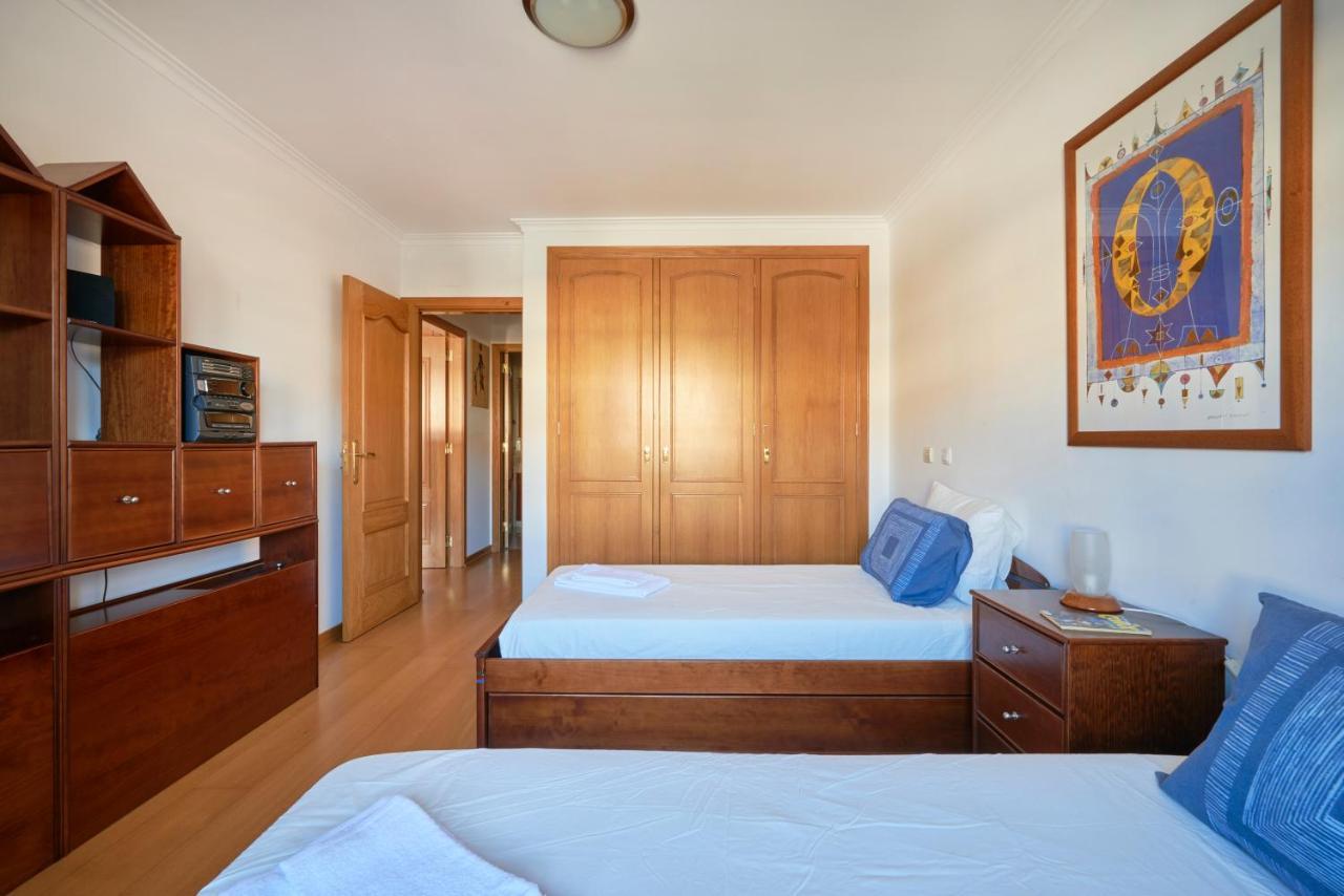 Apartamento Junto Nova&Praia Carcavelos II מראה חיצוני תמונה