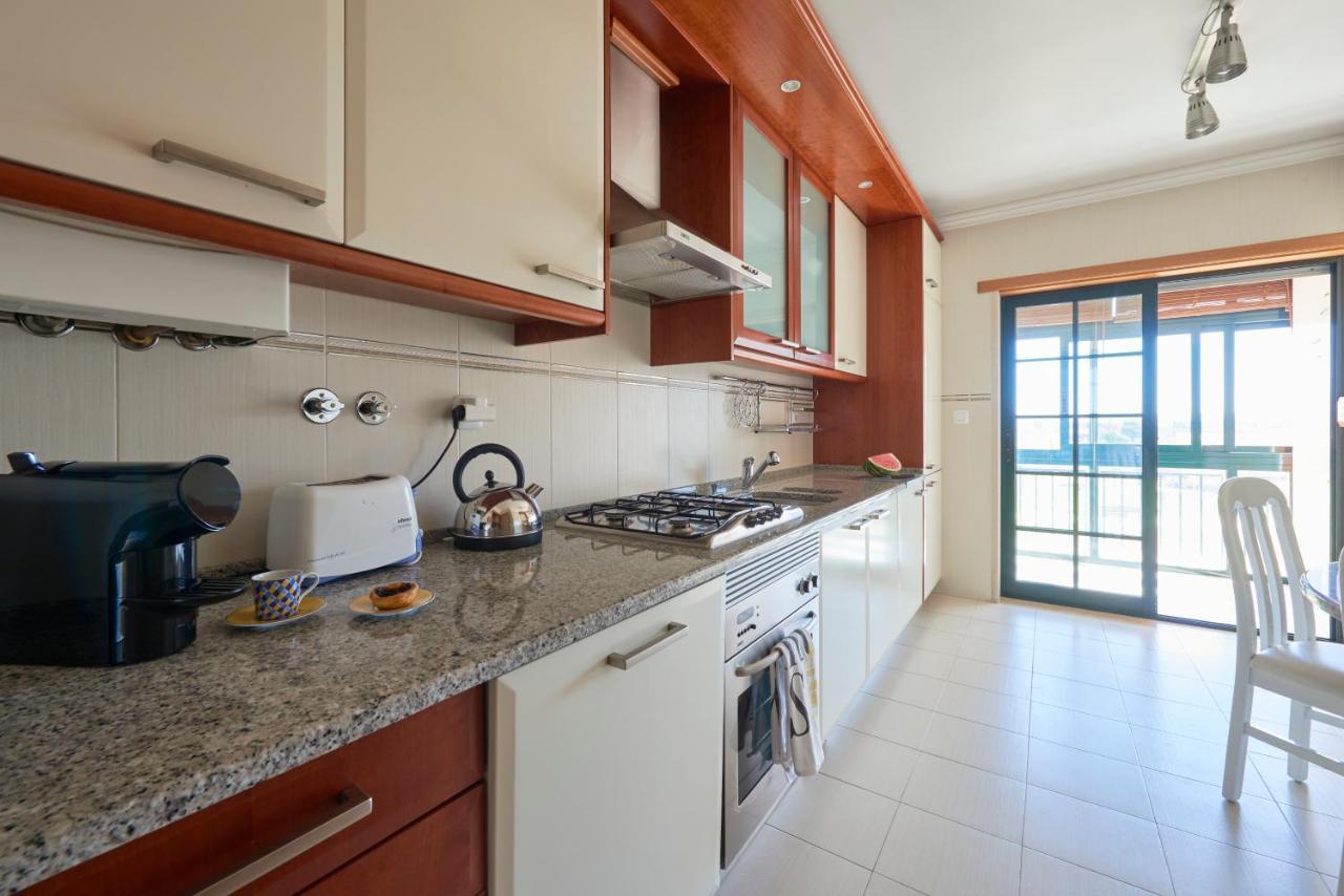 Apartamento Junto Nova&Praia Carcavelos II מראה חיצוני תמונה