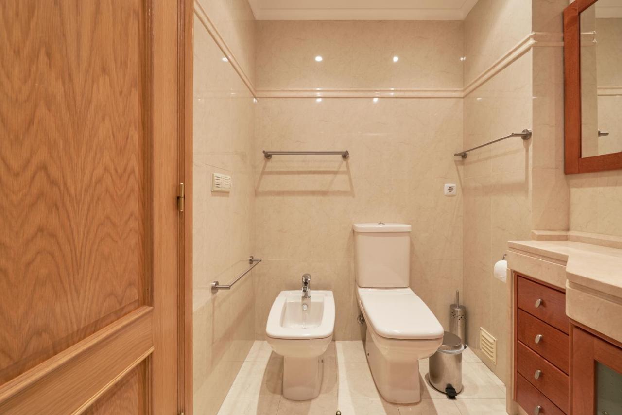 Apartamento Junto Nova&Praia Carcavelos II מראה חיצוני תמונה