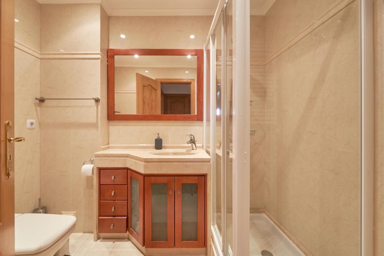 Apartamento Junto Nova&Praia Carcavelos II מראה חיצוני תמונה