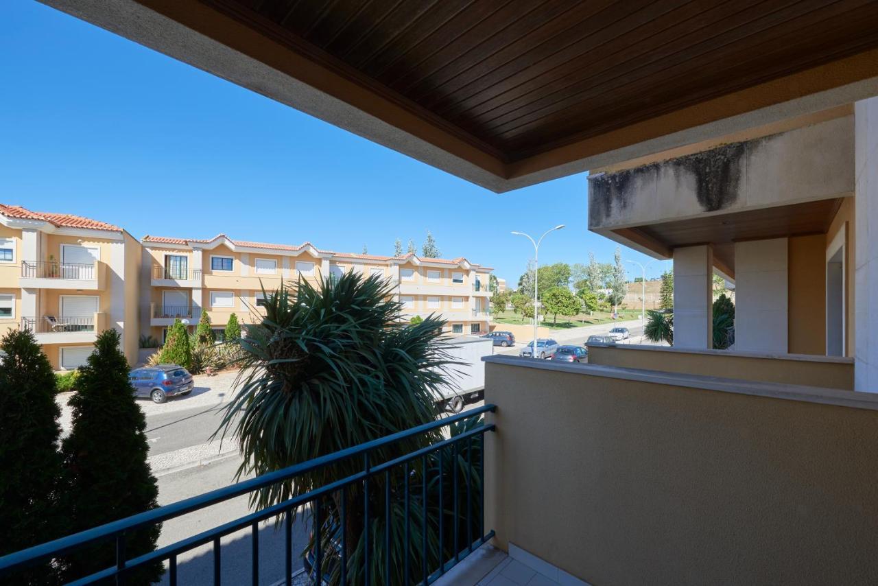 Apartamento Junto Nova&Praia Carcavelos II מראה חיצוני תמונה